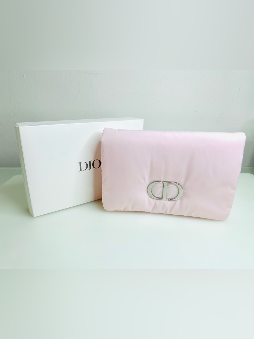 🌸Dior Pink Puffy Makeup pouch/bag New in Box🌸